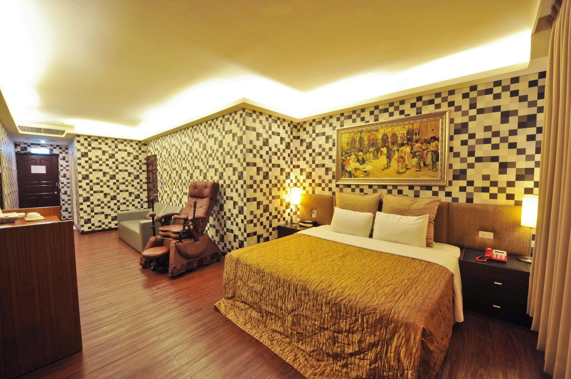 Carnival Motel Tchaj-pej Exteriér fotografie